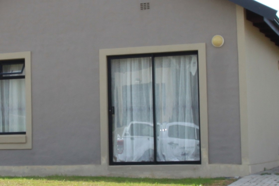 2 Bedroom Property for Sale in Kidds Beach Eastern Cape